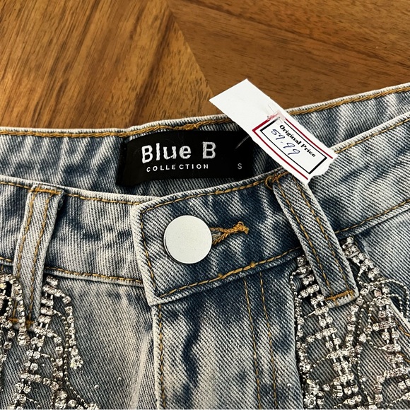 Ultra High Rise Rhinestone Fringe Short - Picture 6 of 7